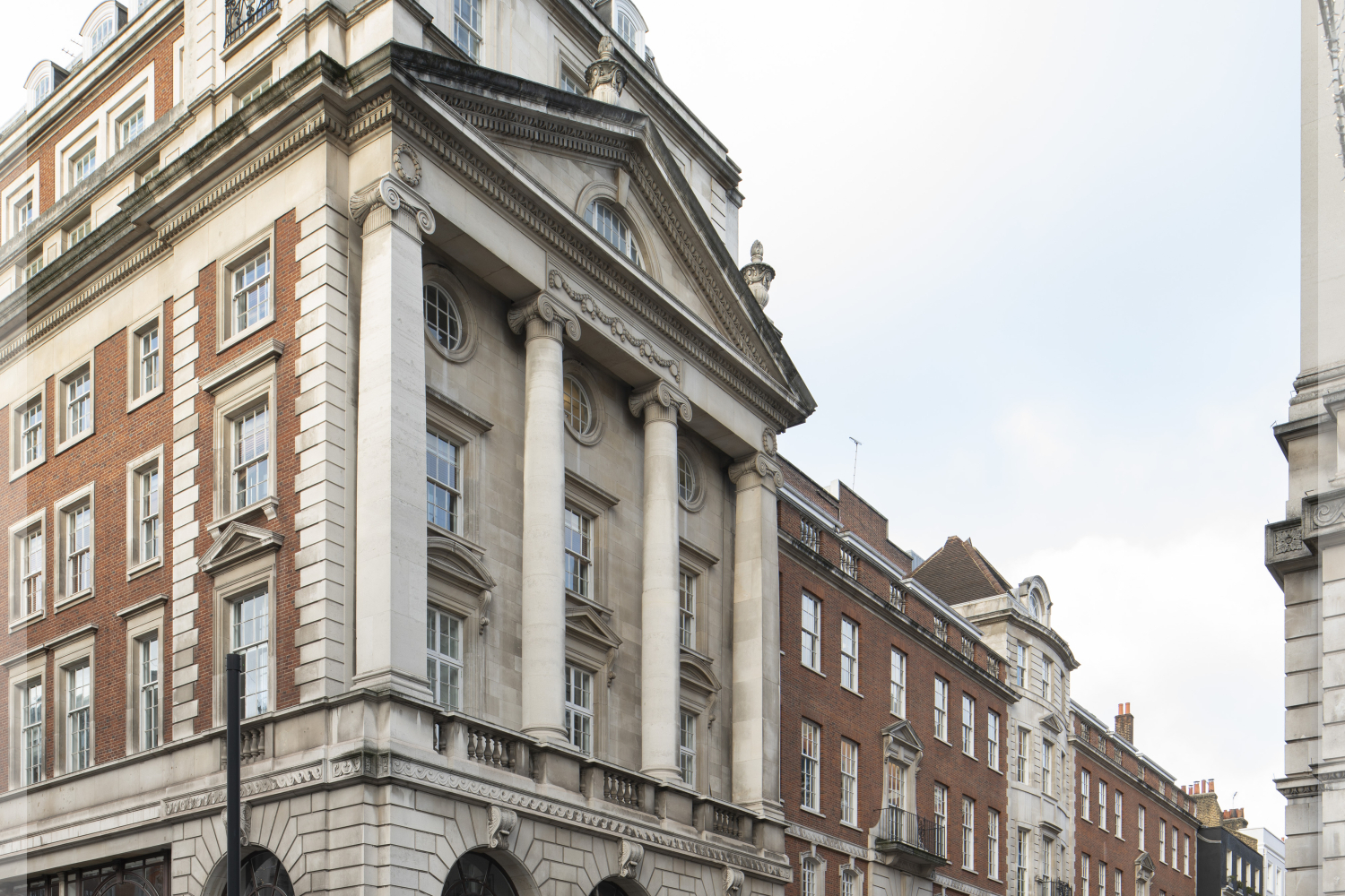 Photo of Nuffield House front